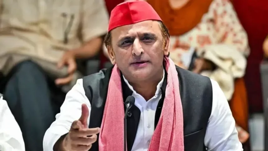 Akhilesh Yadav targets RSS