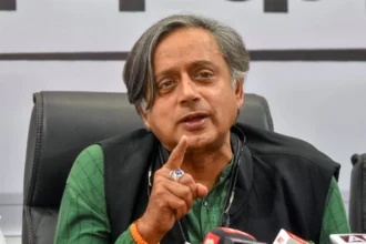 Shashi Tharoor takes a dig at nepotism in Indian Politics